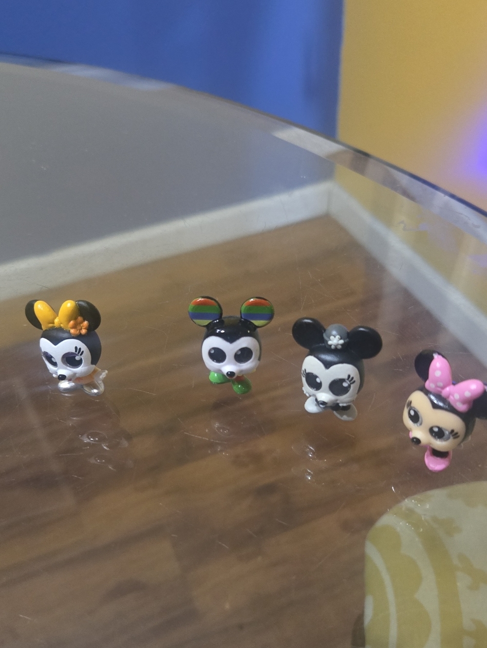 Minnie Mickey Mouse-Inspired Kids Toy Mini Figure Set - Assorted Colors